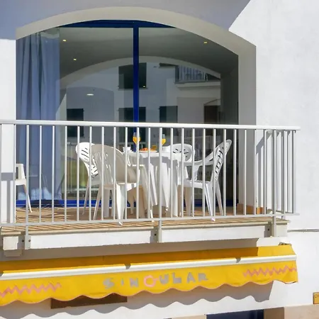 Apartment Empordanet 2 B *